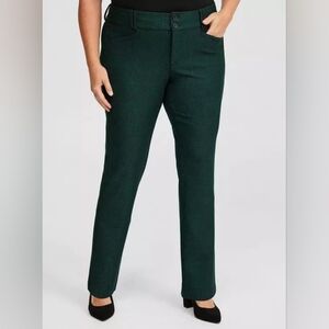 Torrid NWT Studio Luxe Ponte Green Plaid Straight Leg Trouser/Pants